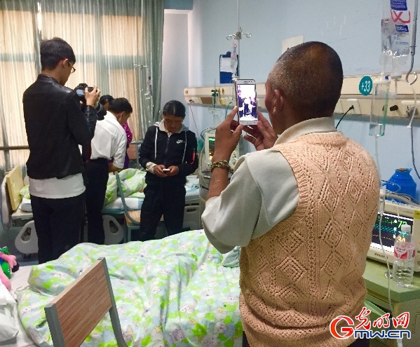 光彩再助14名西藏先心病患儿进京手术
