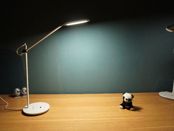 号称护眼的“大路灯”值得买吗