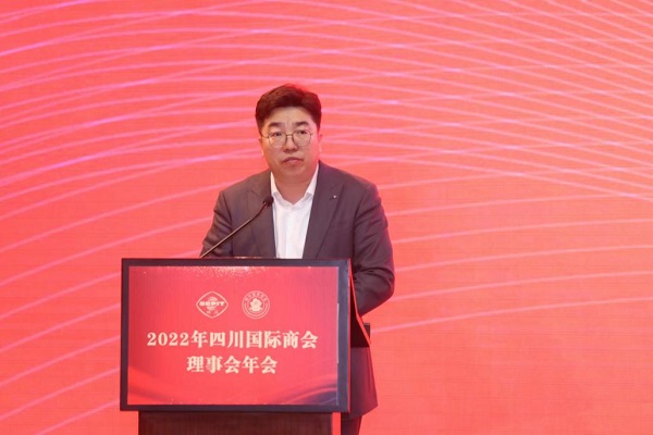 以人才带动大健康产业升级转型