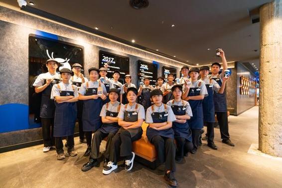 瑞幸开启高品质咖啡9.9元时代