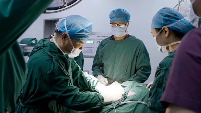 头颈外科专家郭良：误把喉癌当咽喉炎，这个致命错误不少人在犯
