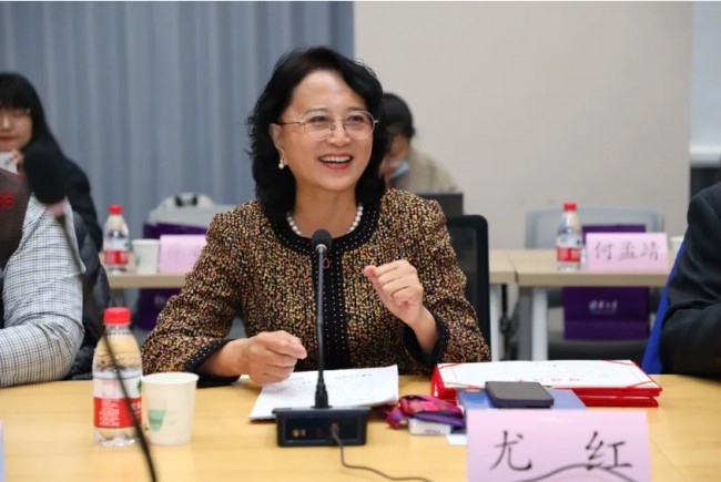 中国健康公益蓝皮书主编,清华大学公益慈善研究院院长,清华大学公共