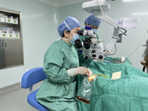 七旬老人重获清晰视界 助白内障患者点亮生活