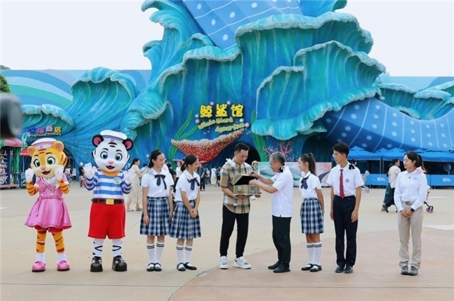 构建多元育人生态 助力青少年全面发展