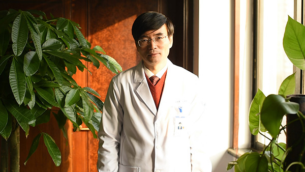 杭州市第一人民医院院长、党委副书记 马胜林