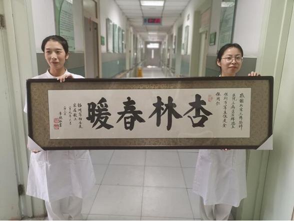 六旬阿姨脑血管长了巨大血泡 取手臂血管颅内外血管搭桥获救