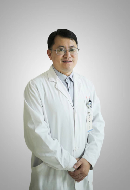 【全国肿瘤防治宣传周·光明卫生主题策划】肿瘤核心科普知识发布|朱凤平：多学科整合新疗法，提升脑胶质瘤五年生存率