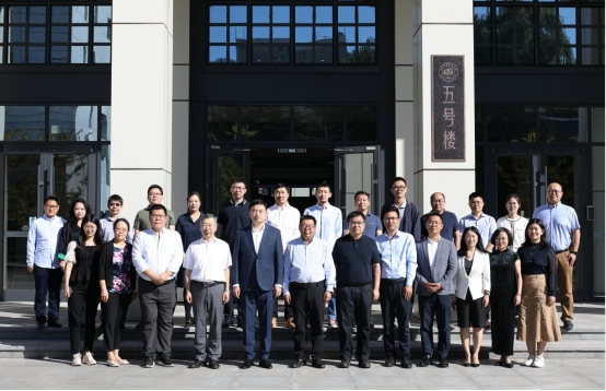 医工协同范例！华视诺维携手北航共建眼科医学工程与精准诊疗实验室