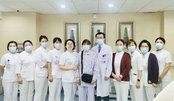 北京医院普通外科成功完成国内首例人工心脏（左心室辅助装置）植入后患者结肠癌手术