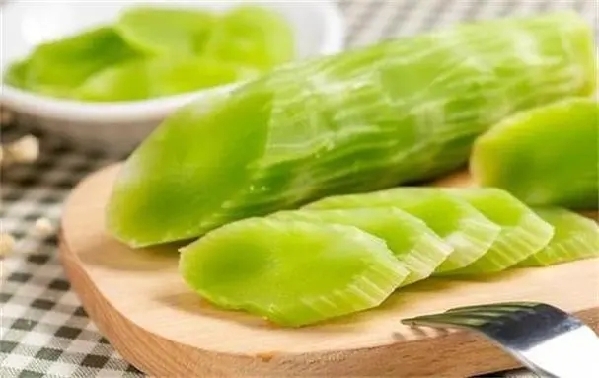 嘎嘣脆的贡菜就是莴笋吗？