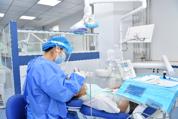 空军军医大学口腔医院碑林院区开诊&nbsp; “明眸皓齿”主题义诊同步开启