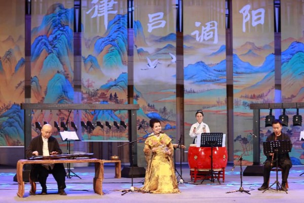 五音疗愈从诊室走向舞台 中医非药物疗法迎来新实践 五音疗愈从诊室走向舞台 中医非药物疗法迎来新实践