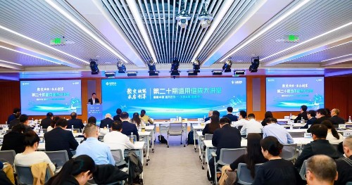 离员工最近的那家诊所——1500家“小通诊所”的五年