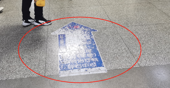 老人为何一进医院就迷路？记者探访发现：标识是个大问题