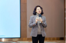 母乳喂养+预防接种为婴幼儿健康护航