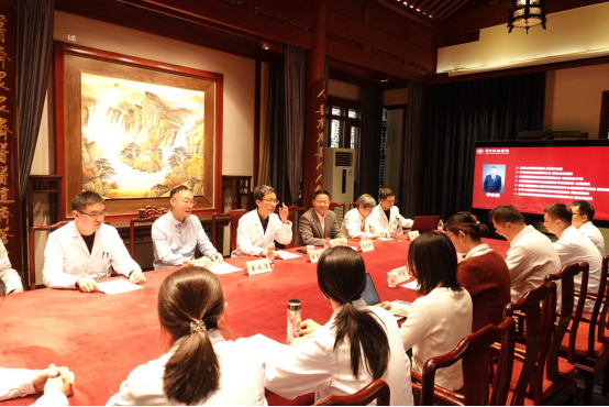 探讨脊柱微创技术 共促疼痛医学发展 探讨脊柱微创技术 共促疼痛医学发展