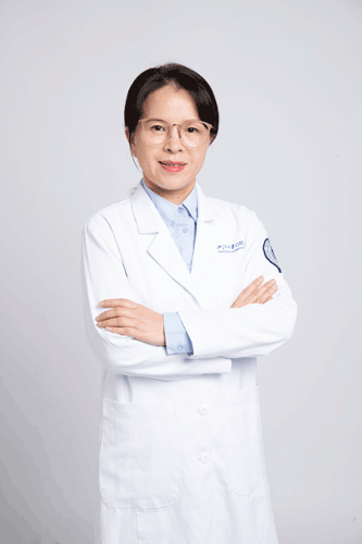 【光明直播间】3.20世界口腔健康日│全生命周期口腔健康管理：从预防到修复，守护健康笑容